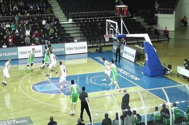 Basketbol Sahası LED Ekran