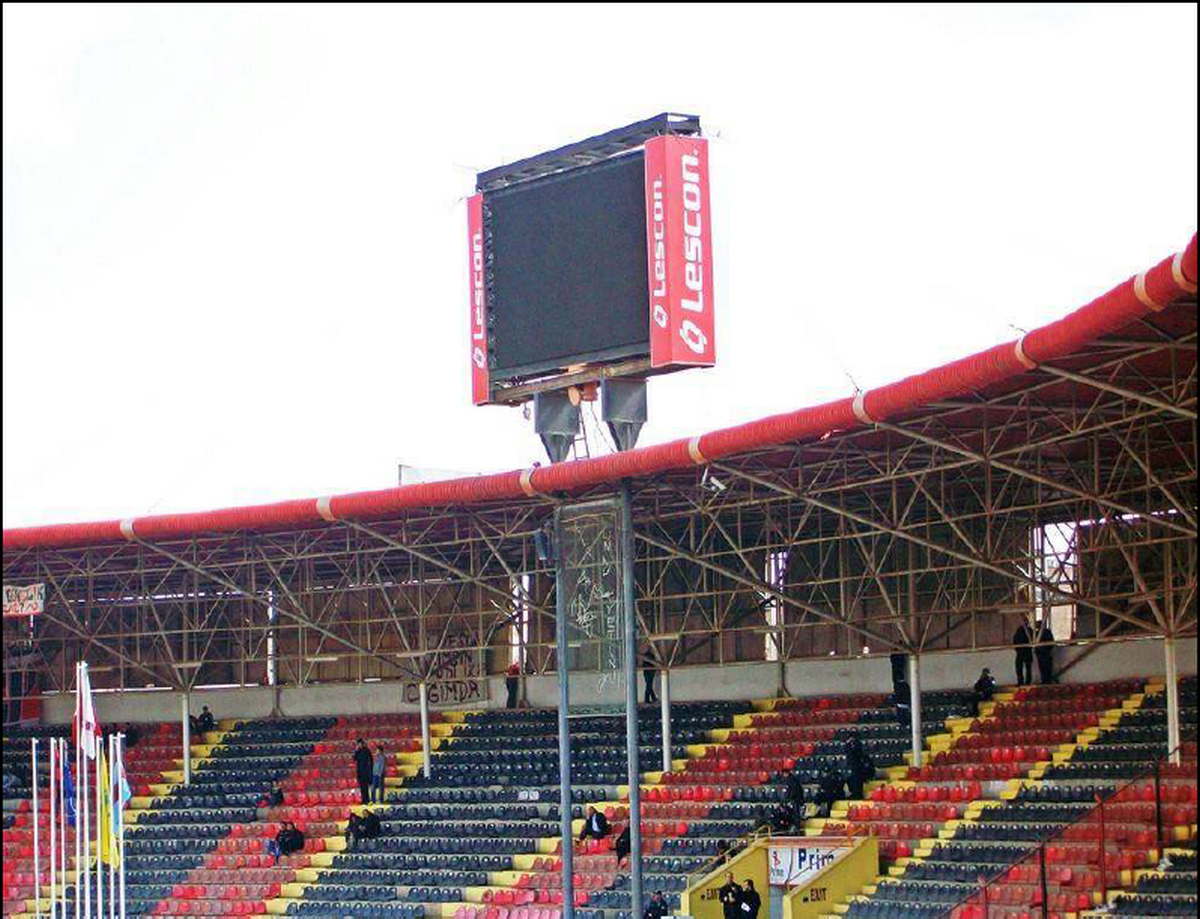 Istanbul, Besiktas, 2005 - Nautronic Scoreboard System